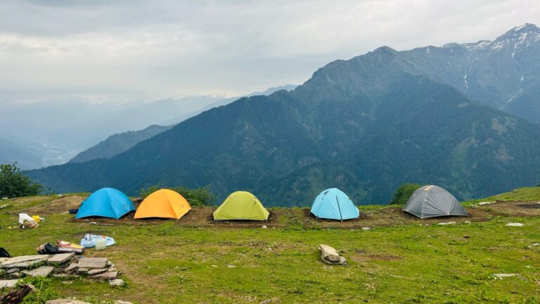 The Ultimate Camping Guide: Tips and Tricks for an Unforgettable Experience